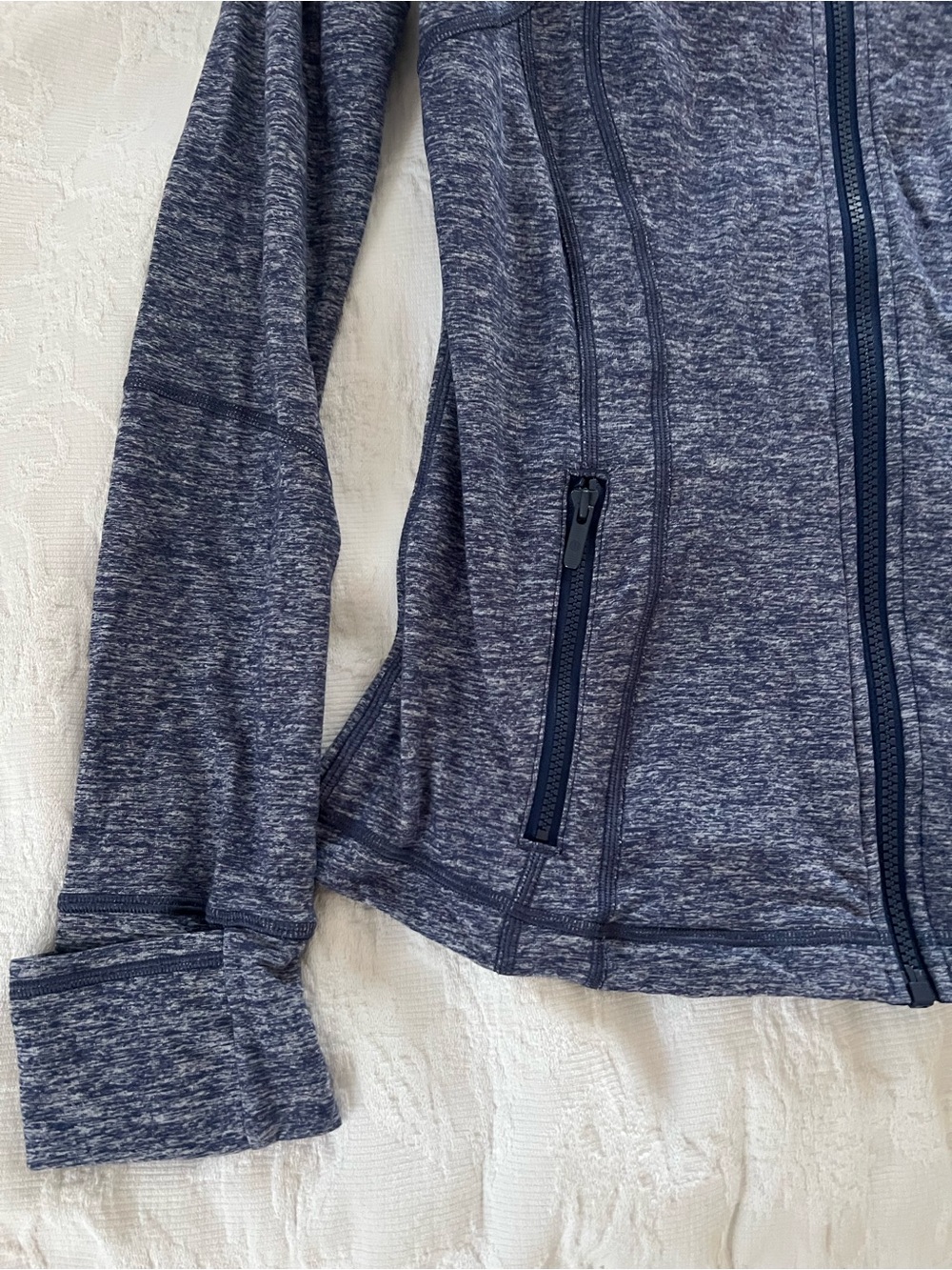 Lululemon Jacket - Picture 2 of 5